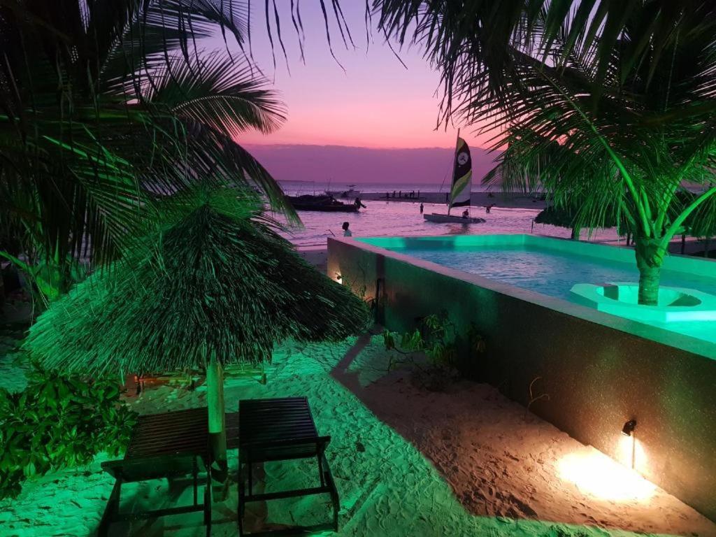 קנדווה Lazy Beach Hotel מראה חיצוני תמונה