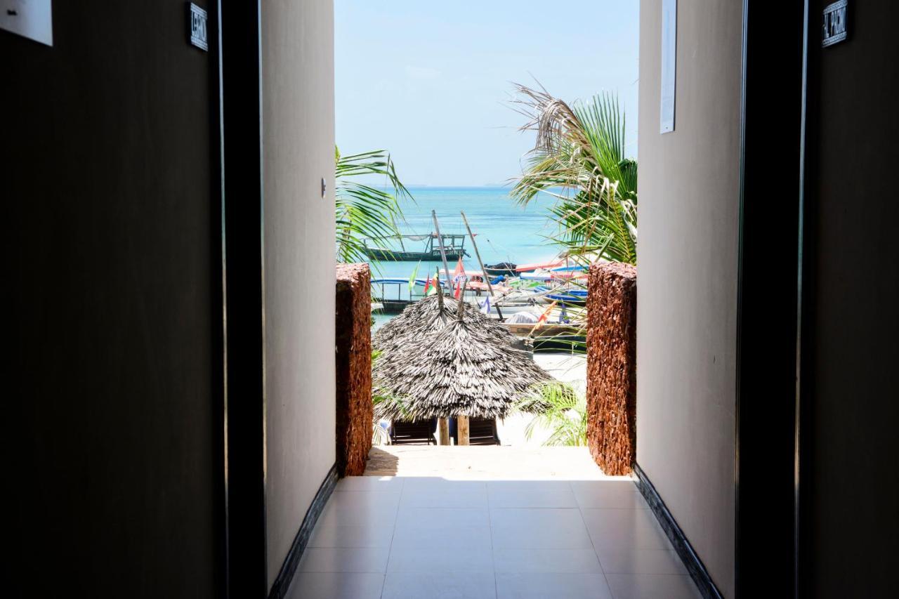 קנדווה Lazy Beach Hotel מראה חיצוני תמונה