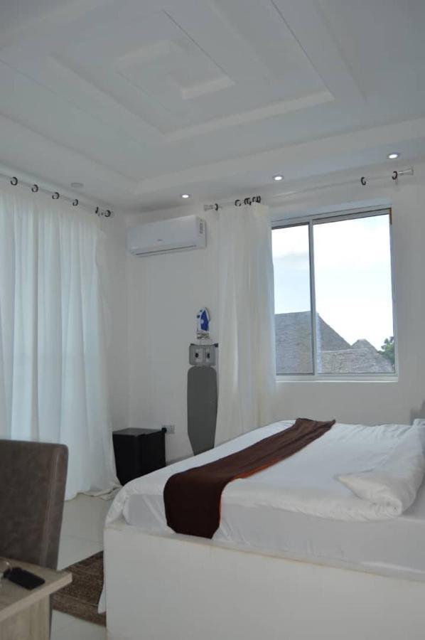 קנדווה Lazy Beach Hotel מראה חיצוני תמונה