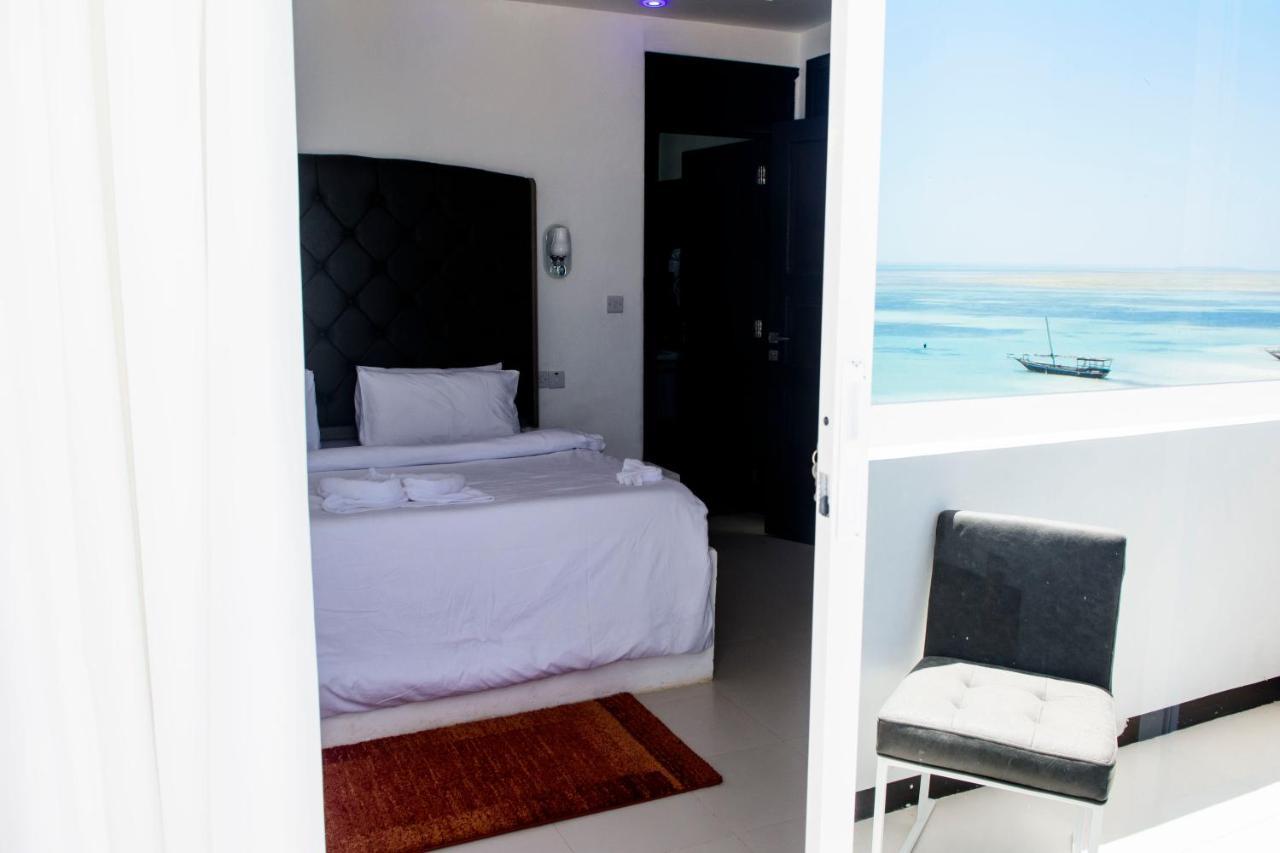 קנדווה Lazy Beach Hotel מראה חיצוני תמונה