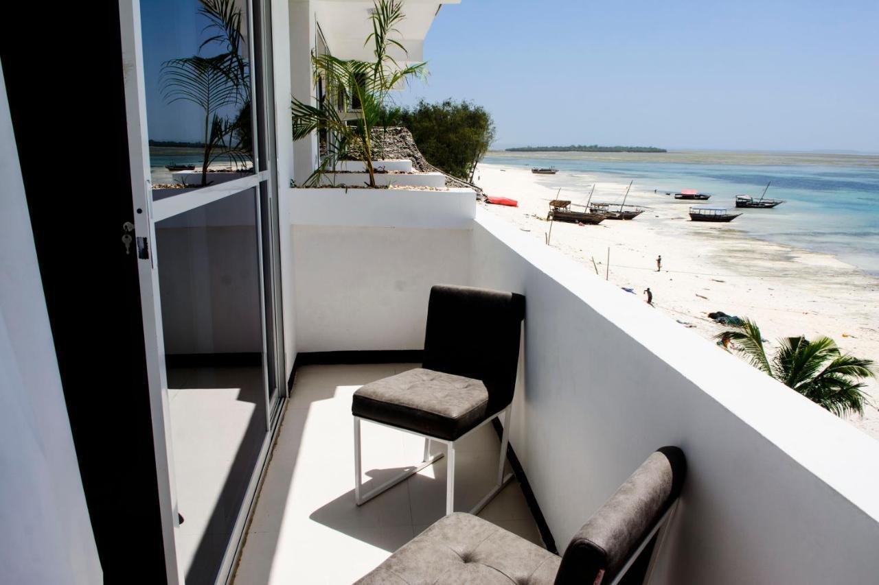 קנדווה Lazy Beach Hotel מראה חיצוני תמונה