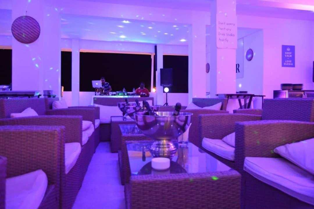 קנדווה Lazy Beach Hotel מראה חיצוני תמונה