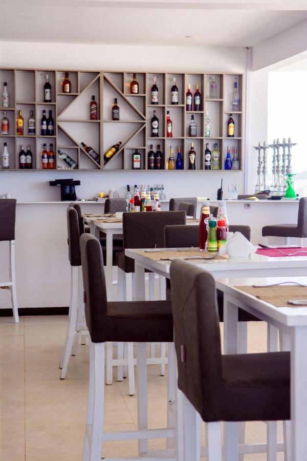 קנדווה Lazy Beach Hotel מראה חיצוני תמונה