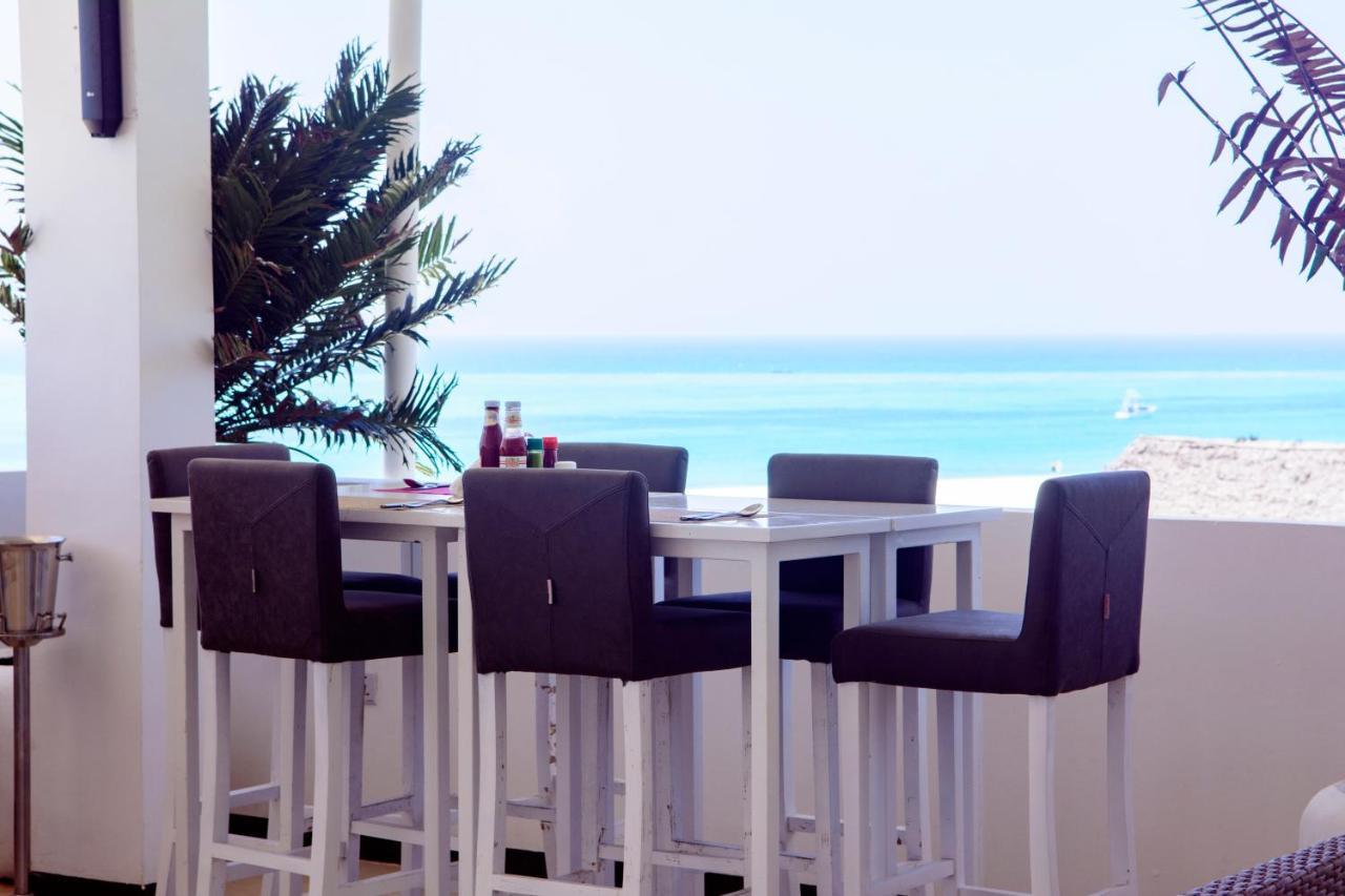 קנדווה Lazy Beach Hotel מראה חיצוני תמונה